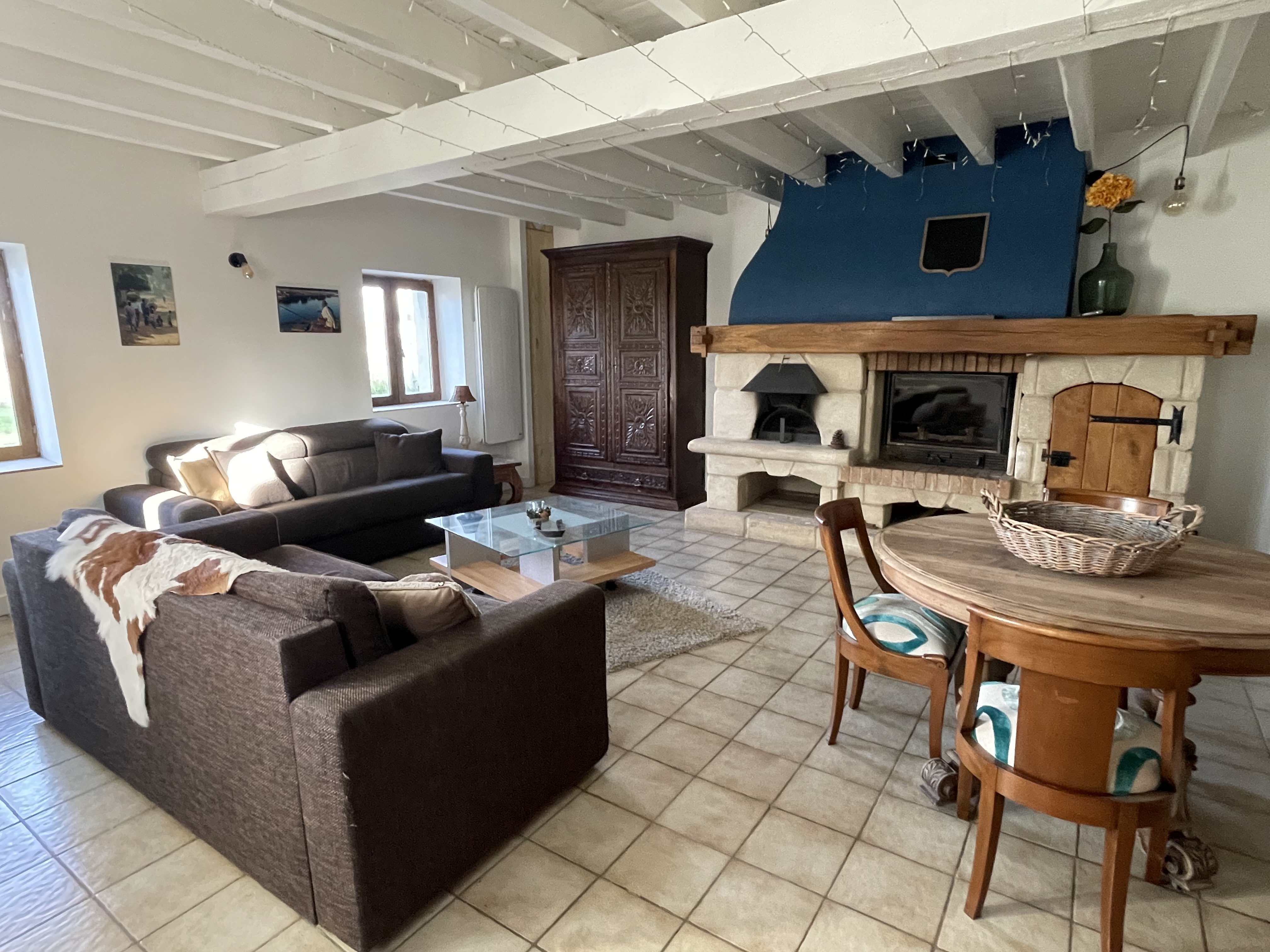 Bee on the Tree - Discover our cottage