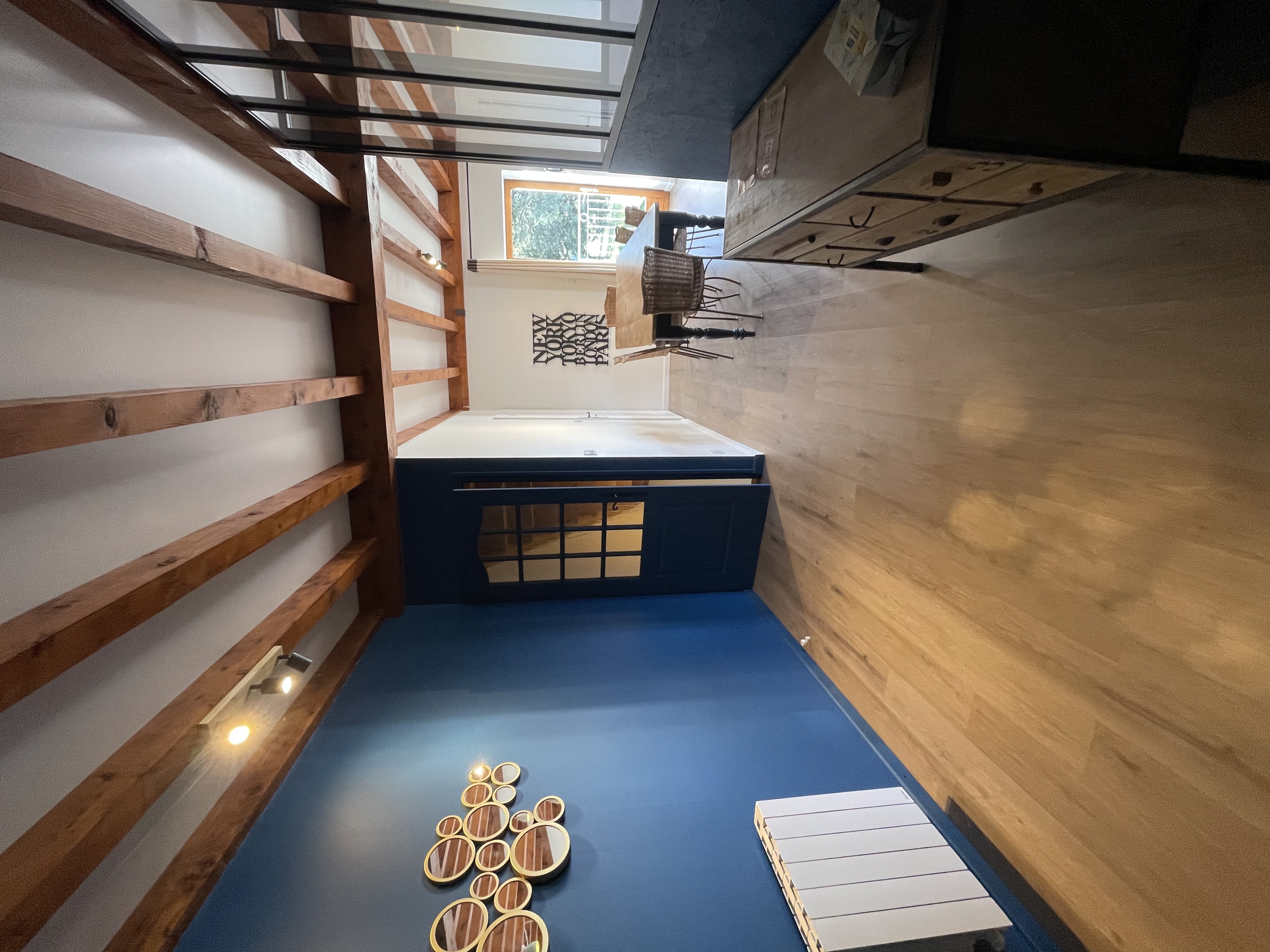 Bee on the Tree - Discover our cottage