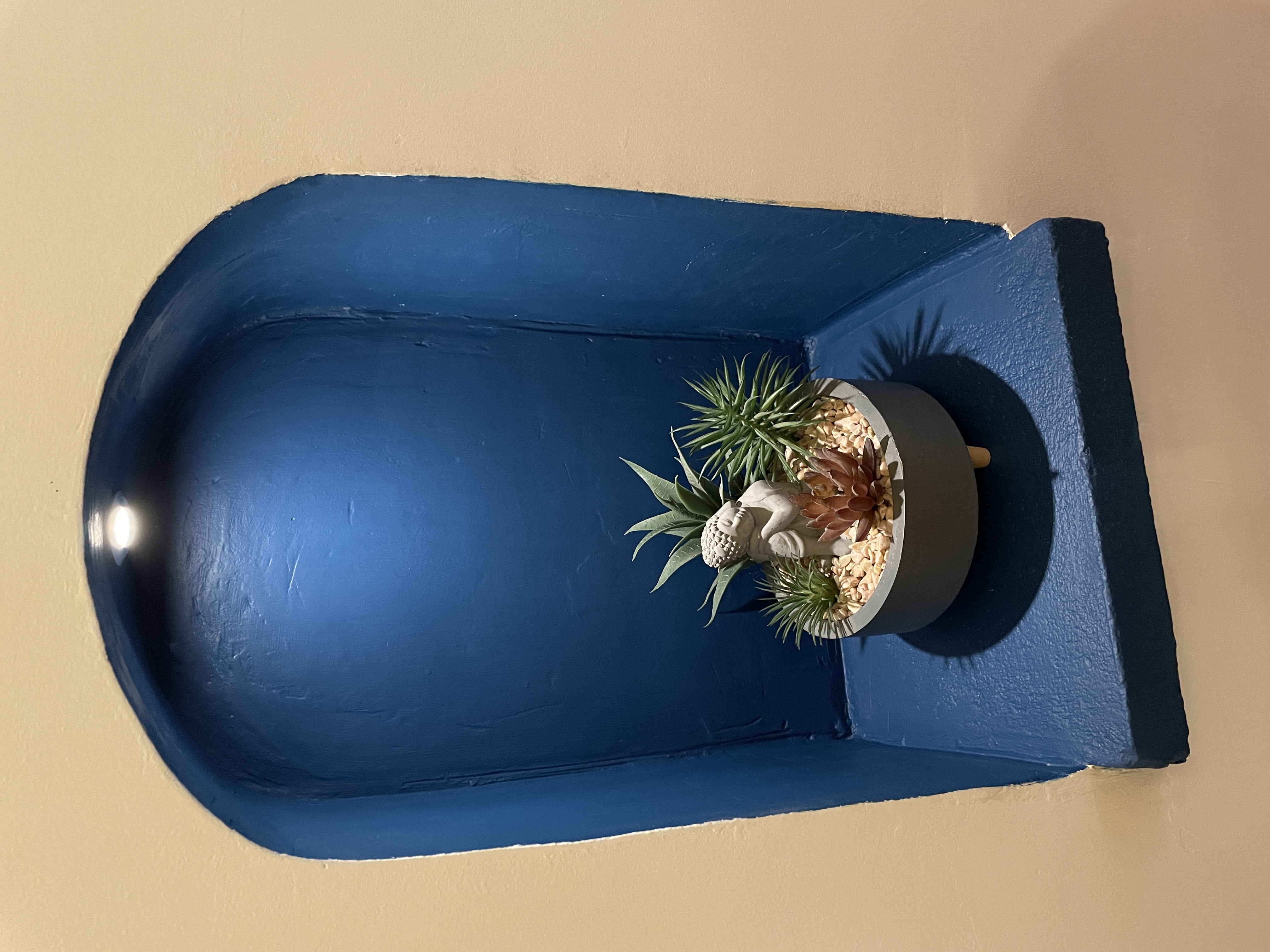 Bee on the Tree - Discover our cottage